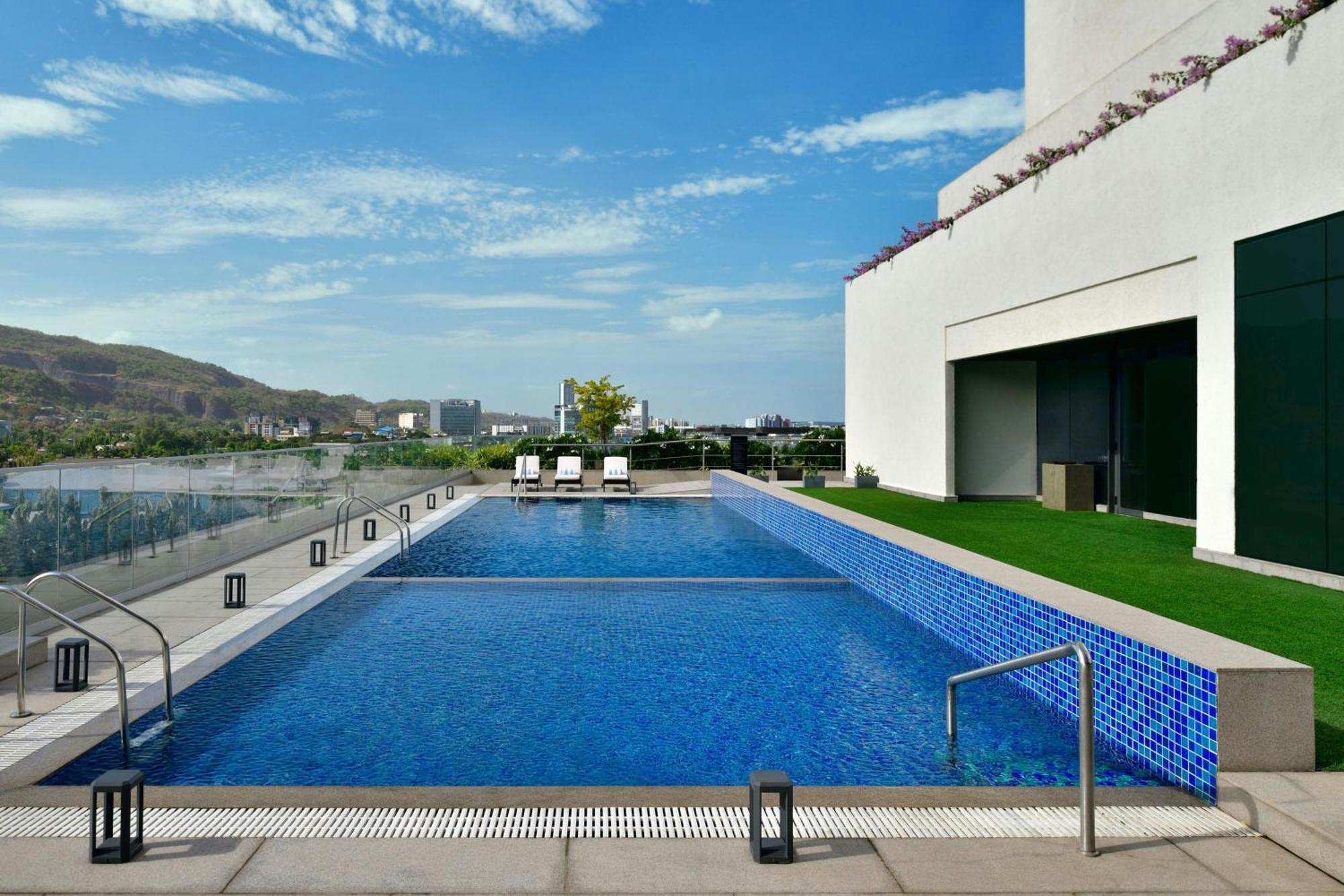 Marriott Executive Apartments 纳威孟买 外观 照片
